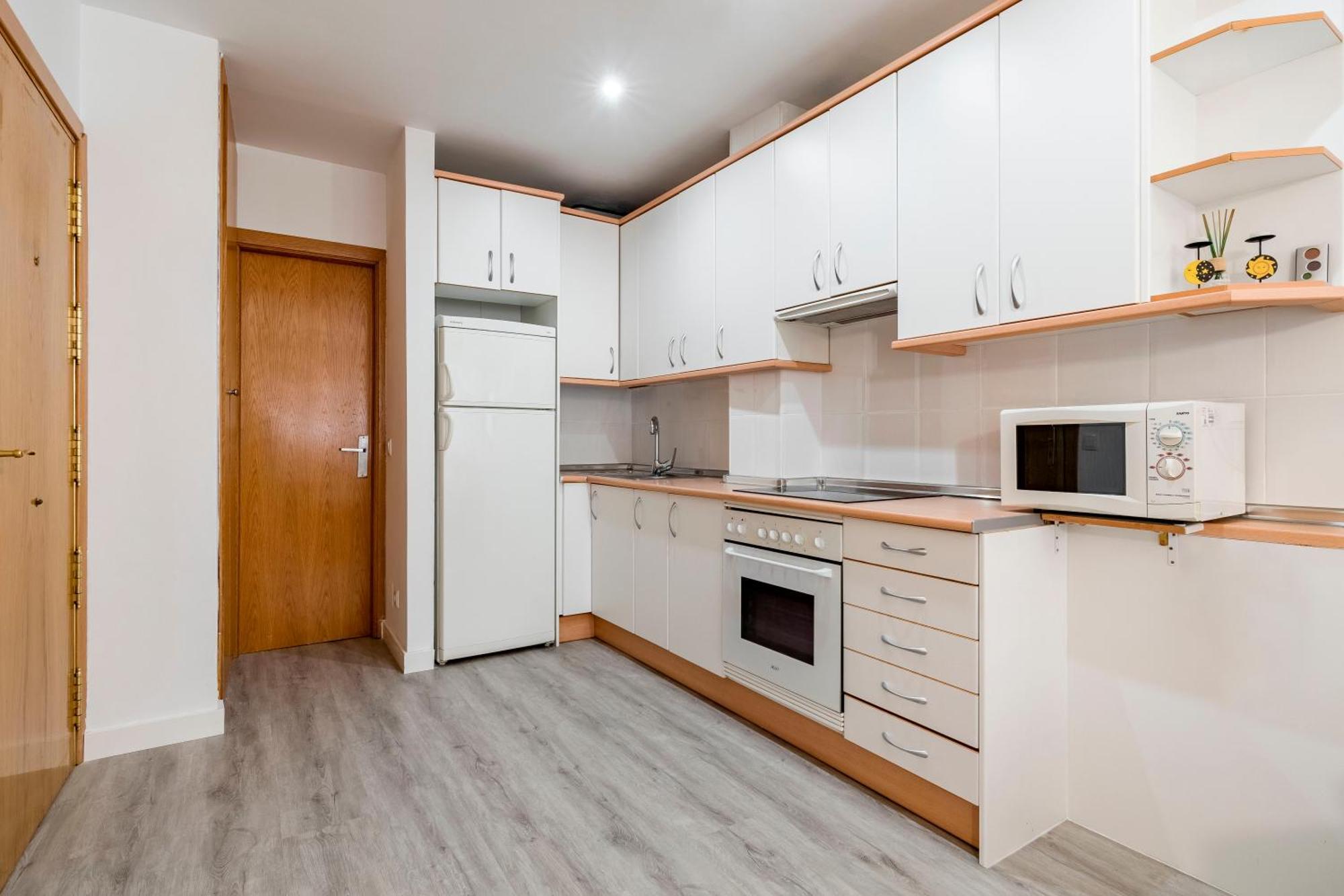 Charming Studio Avenida America Madrid Buitenkant foto