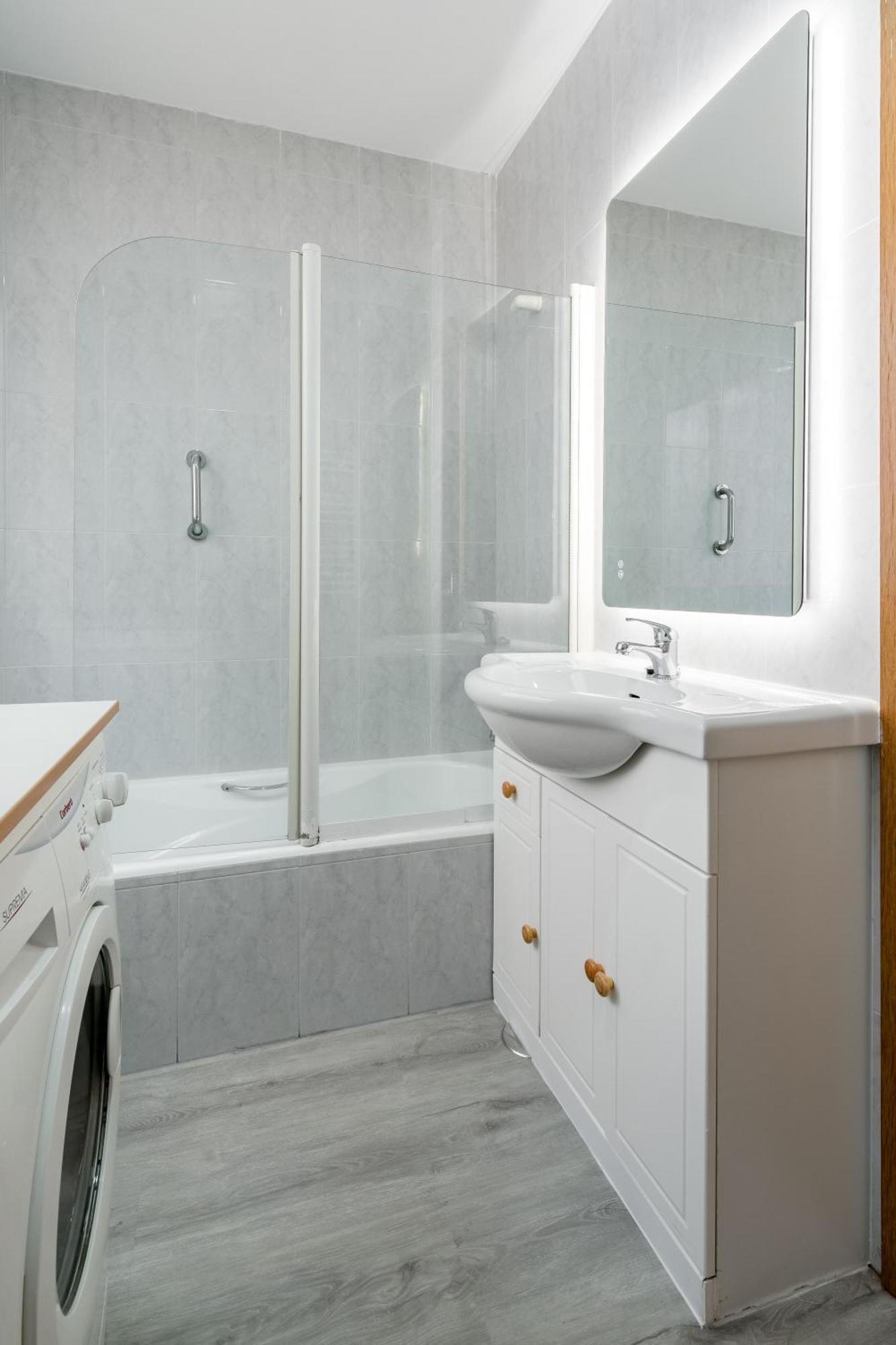 Charming Studio Avenida America Madrid Buitenkant foto